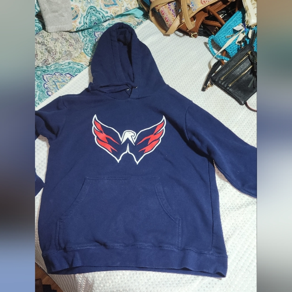 FANATICS EUC SZ MEDIUM WASHINGTON CAPITALS PULLOVER HOODIE SWEATSHIRT